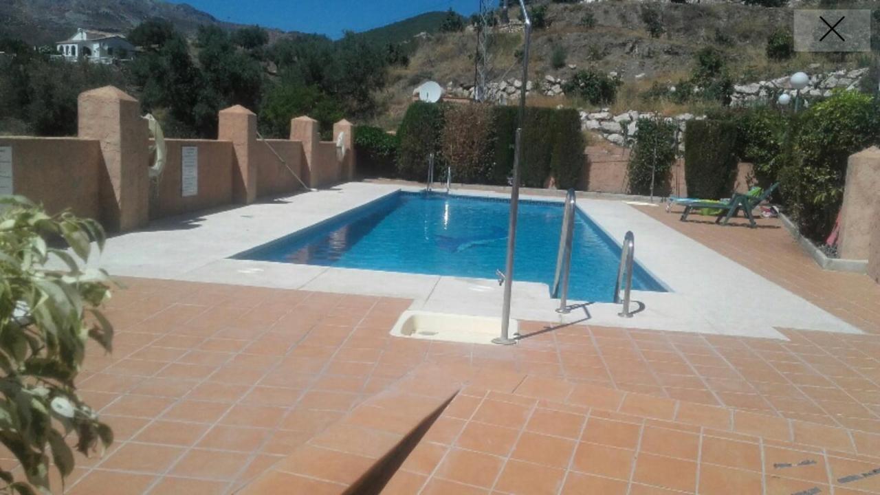 Precioso Apartamento En Complejo Residencial. Alcaucin Bagian luar foto