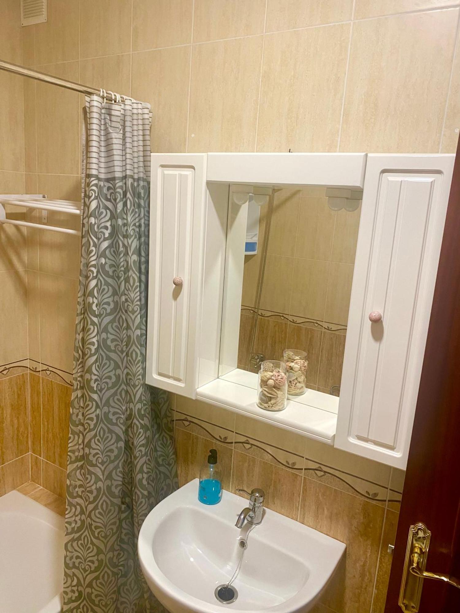 Precioso Apartamento En Complejo Residencial. Alcaucin Bagian luar foto